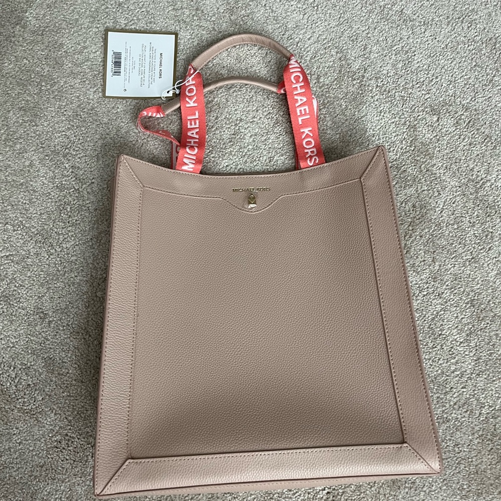 NWT Michael Kors tote